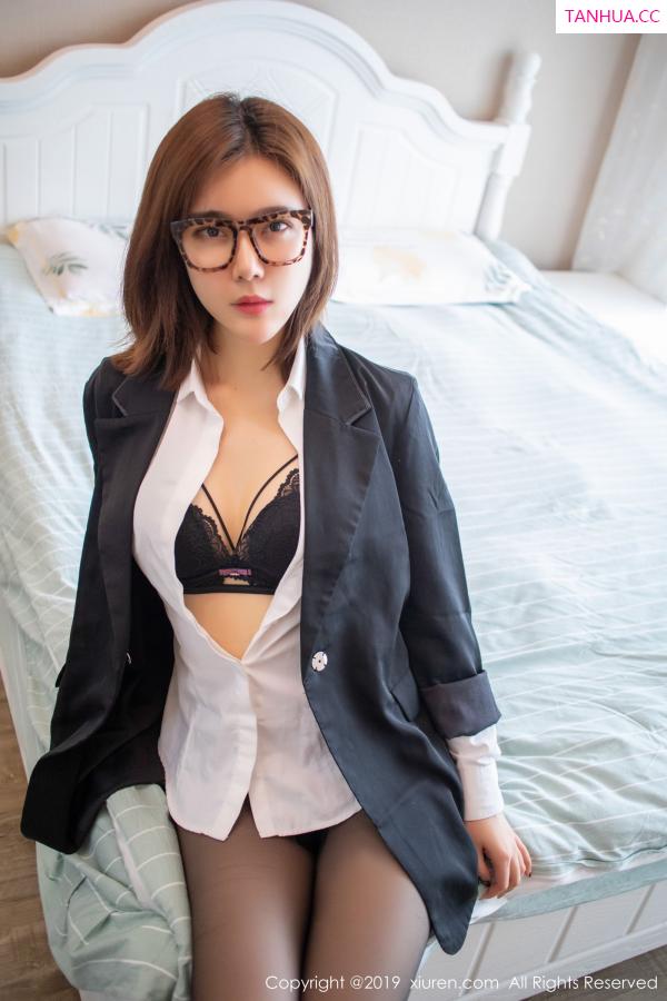 Yomi悠蜜  [XIUREN]高清写真图 2019.05.08 Yomi悠蜜第2张图片